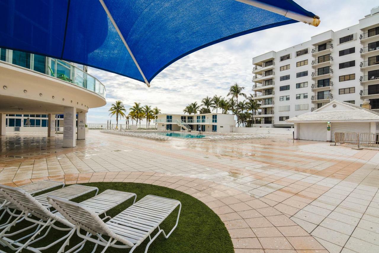 Castle Beach Suites By Vacation Media ไมอามีบีช ภายนอก รูปภาพ